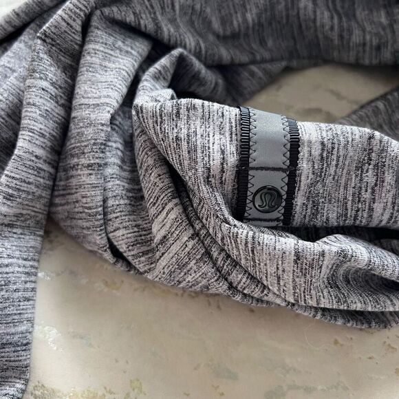 Lululemon Vinyasa Space Dye Scarf - Picture 2 of 5